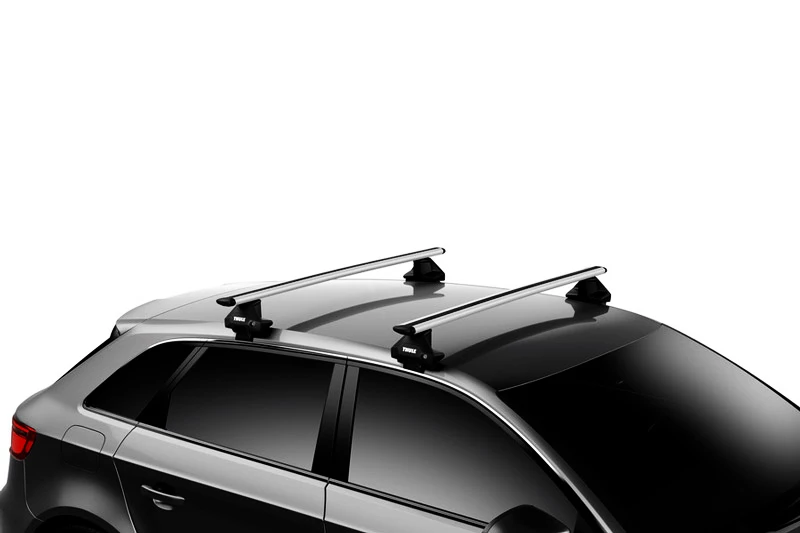 Bagażnik dachowy Thule z EVO WingBarem Subaru Impreza WRX 4-dr Sedan z gołym dachem 14-17