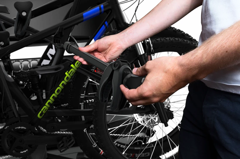 Bagażnik rowerowy na hak holowniczy Thule VeloSpace XT 3 (939) Black