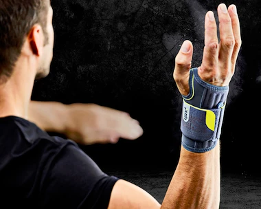 Bandaż na nadgarstek Push Sports  Wrist Brace prawa ręka, L
