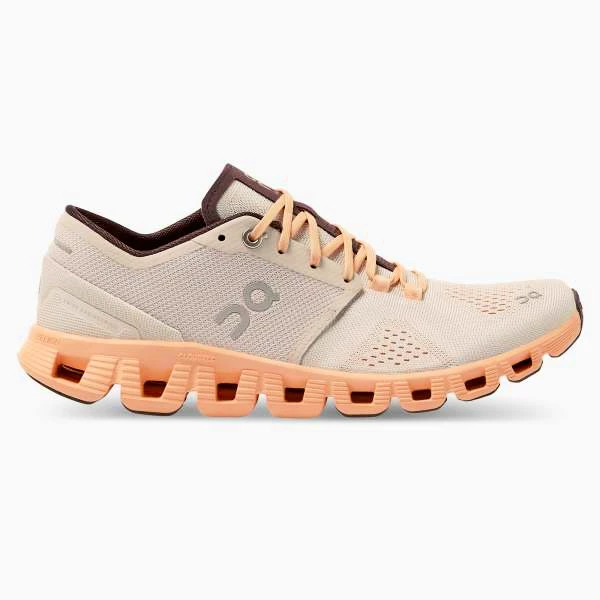 Damskie buty do biegania On  Cloud X