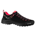 Damskie buty outdoorowe Salewa  WILDFIRE LEATHER Black/Fluo Coral