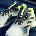 Damskie buty tenisowe adidas Avacourt 2 GRESPA/CBLACK
