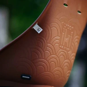 Fotelik rowerowy Urban Iki  BIO Rear seat Carrier mounting Haniwa Brown/Bincho Black