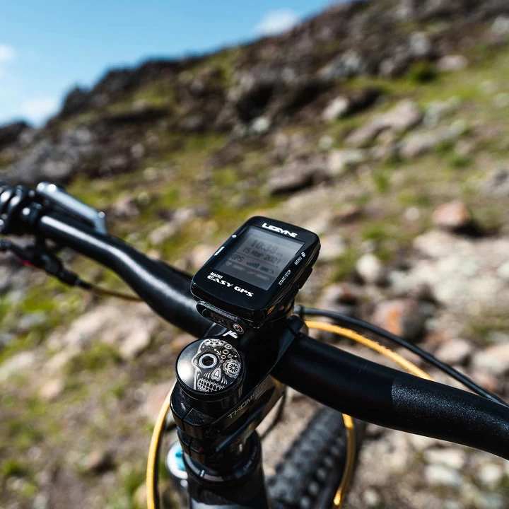 Komputer rowerowy Lezyne  MACRO EASY GPS