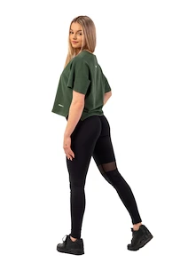 Koszulka damska Nebbia  Organic Cotton Loose Fit “The Minimalist” Crop Top 417 dark green
