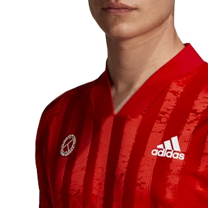 Koszulka męska adidas  Freelift Tee Aeroready Scarlet