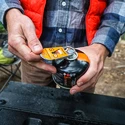 Narzędzia Jetboil  CrunchIt™ Fuel Canister Recycling Tool