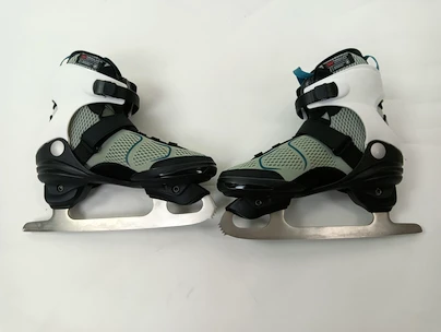 Preizkušeno -  Damskie łyżwy K2 Alexis Ice Boa FB Gray  EUR 39