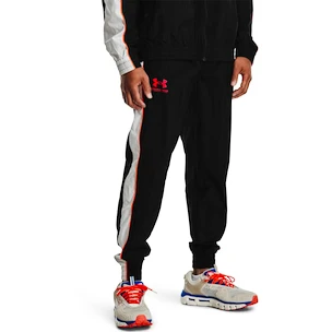 Spodnie męskie Under Armour  WOVEN TRACK PANT Black M